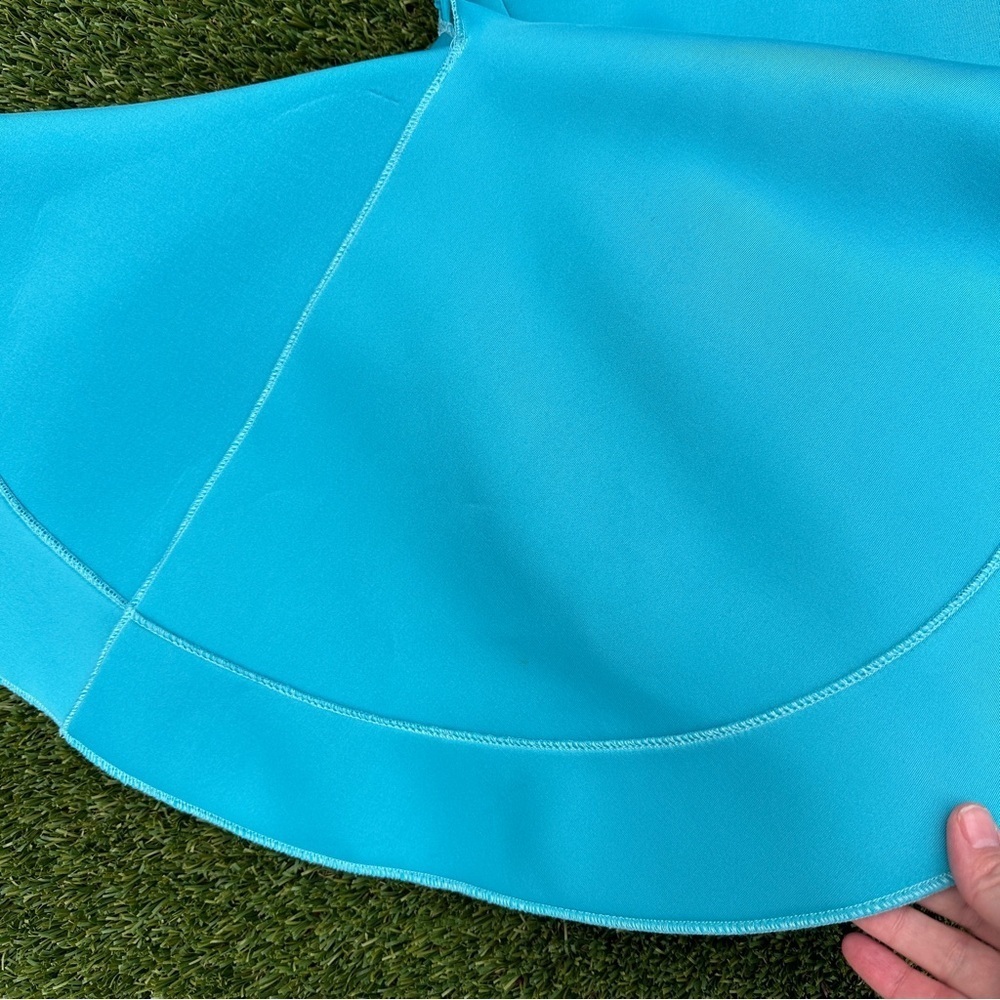 Muehleder cross back top NEW - Picture 6 of 13